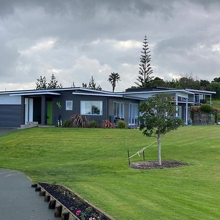 Moko Hiwi Escape - Kotare Suite Ruakaka Exterior foto